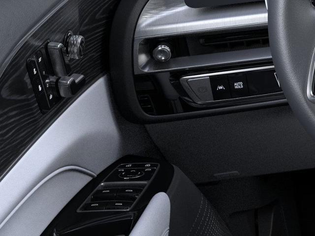 2025 Cadillac LYRIQ Vehicle Photo in SMITHTOWN, NY 11787-5023