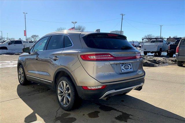2019 Lincoln MKC Vehicle Photo in TOPEKA, KS 66609-0000