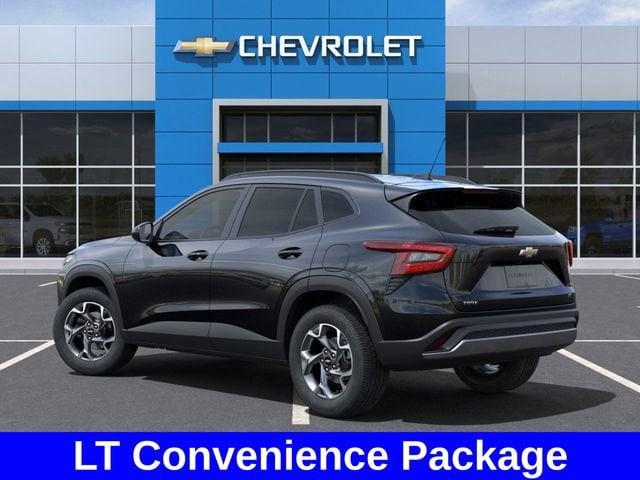 2025 Chevrolet Trax Vehicle Photo in BROCKTON, MA 02301-7113