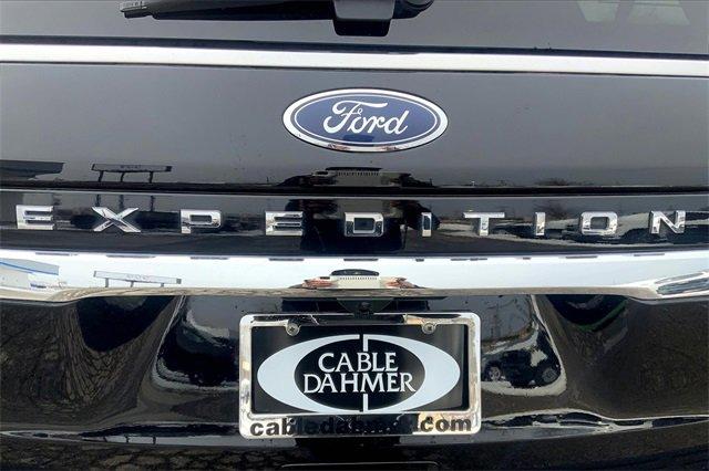 2022 Ford Expedition Max Vehicle Photo in TOPEKA, KS 66609-0000