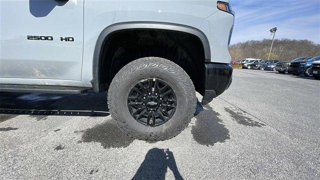 2025 Chevrolet Silverado 2500 HD Vehicle Photo in THOMPSONTOWN, PA 17094-9014