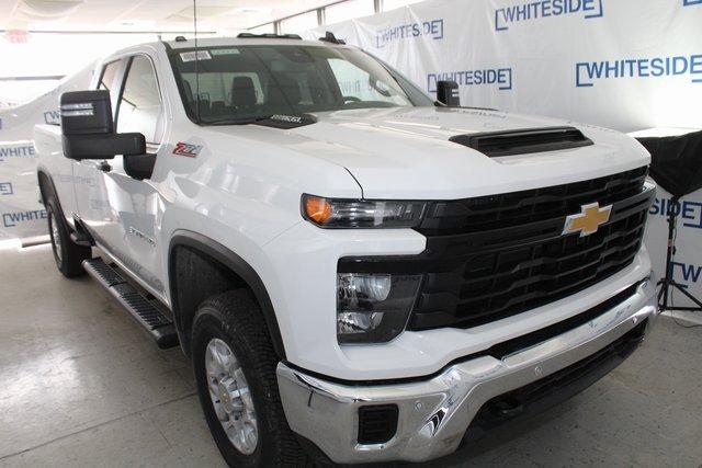 2025 Chevrolet Silverado 3500 HD Vehicle Photo in SAINT CLAIRSVILLE, OH 43950-8512