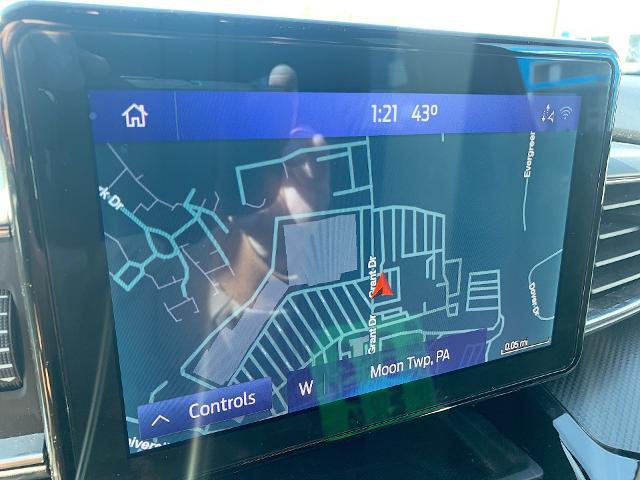 2022 Ford Explorer Vehicle Photo in MOON TOWNSHIP, PA 15108-2571
