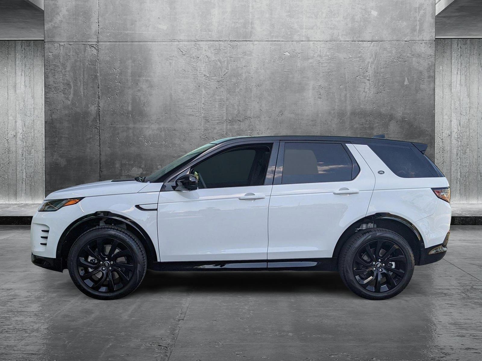 2025 Land Rover Discovery Sport Vehicle Photo in Pompano Beach, FL 33064