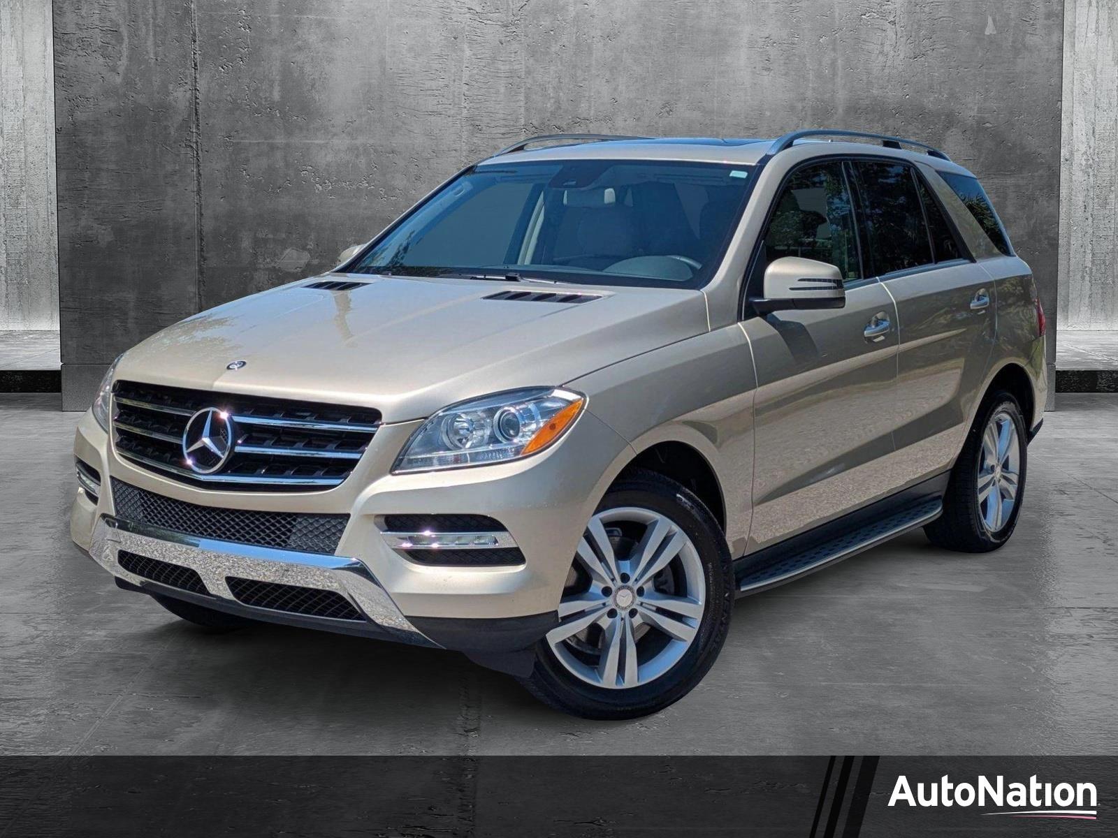 2013 Mercedes-Benz M-Class Vehicle Photo in Sarasota, FL 34231
