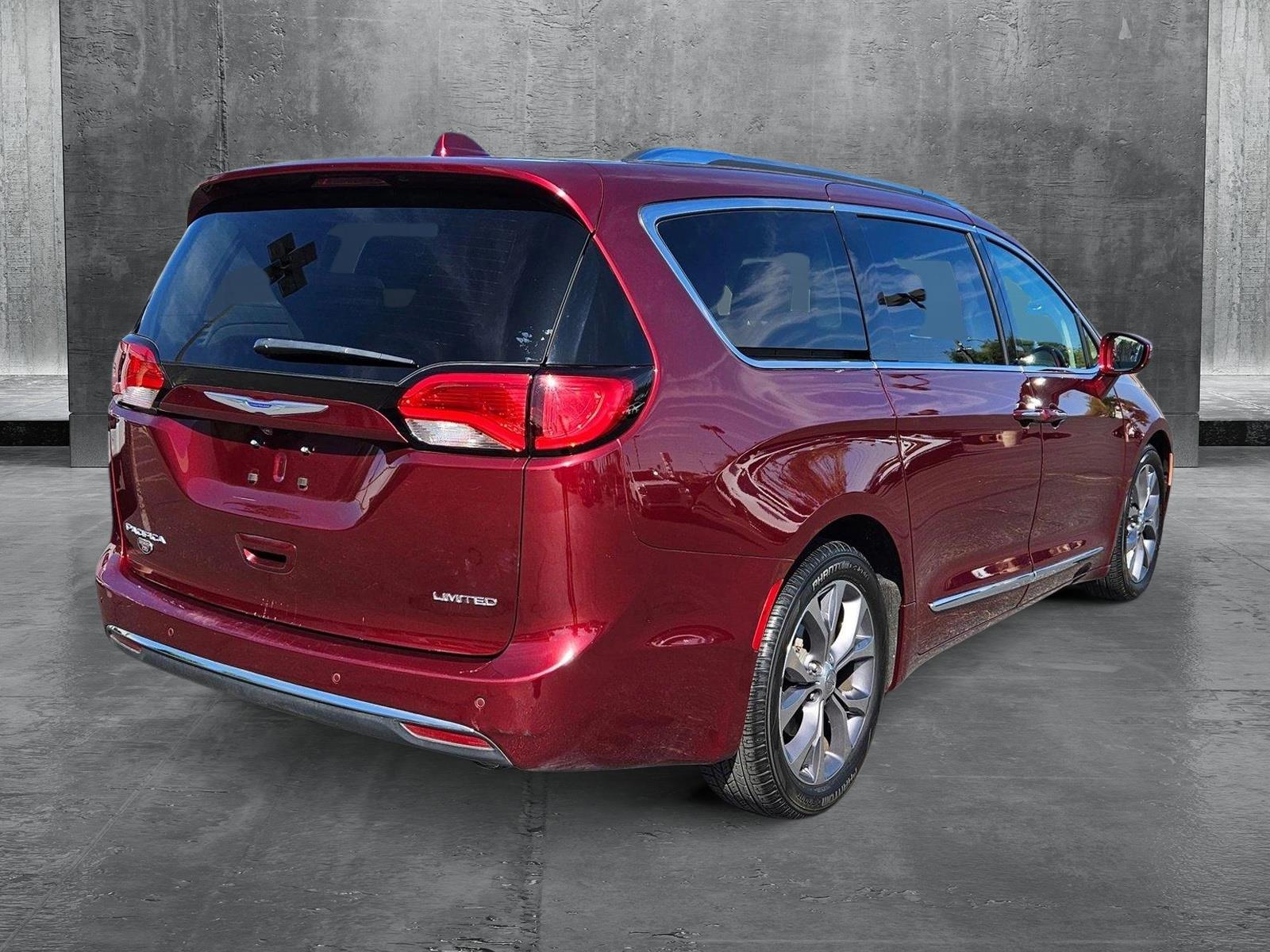 2019 Chrysler Pacifica Vehicle Photo in LAS VEGAS, NV 89146-3033
