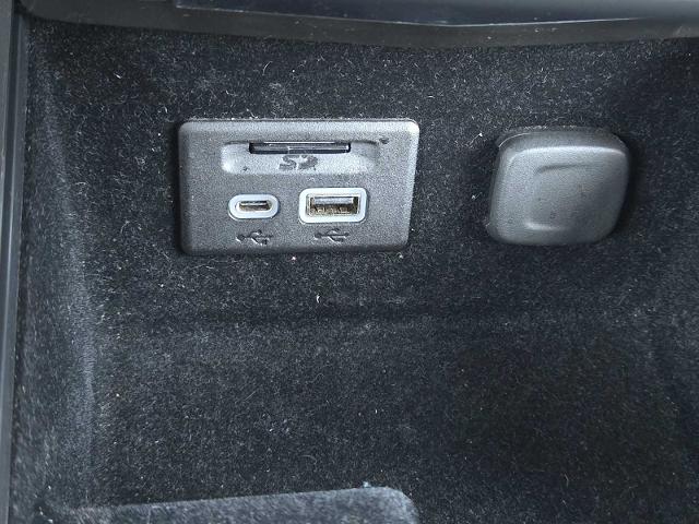 2022 Cadillac XT4 Vehicle Photo in DENTON, TX 76210-9321