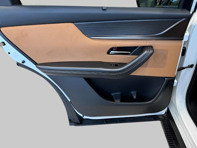 2025 Mazda CX-70 Vehicle Photo in Green Bay, WI 54304