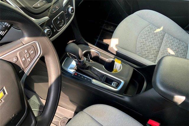 2022 Chevrolet Equinox Vehicle Photo in TOPEKA, KS 66609-0000