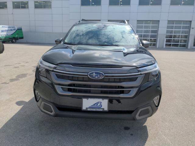 2025 Subaru Forester Vehicle Photo in Green Bay, WI 54304