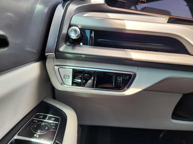 2026 Cadillac VISTIQ Vehicle Photo in HOUSTON, TX 77079