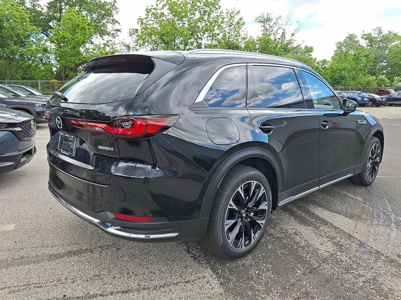 2025 Mazda CX-90 PHEV Vehicle Photo in Trevose, PA 19053