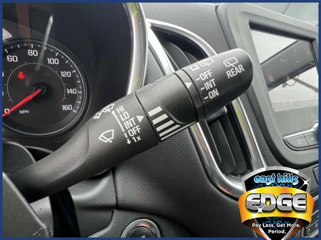 2022 Chevrolet Equinox Vehicle Photo in Roslyn, NY 11576