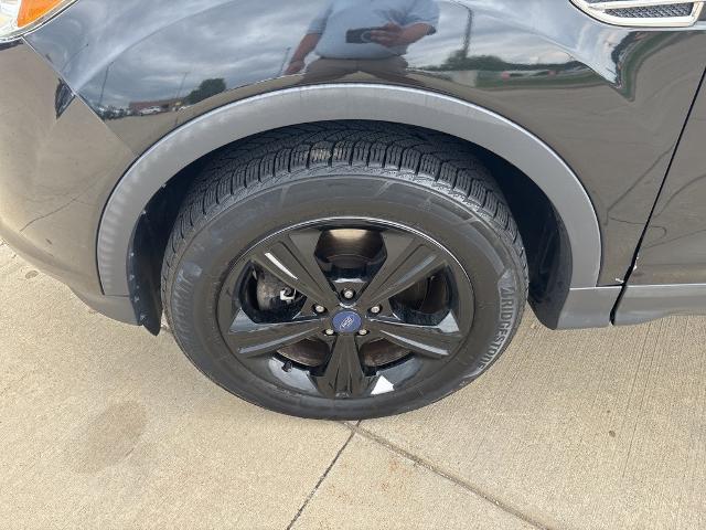 2015 Ford Escape Vehicle Photo in Peoria, IL 61615