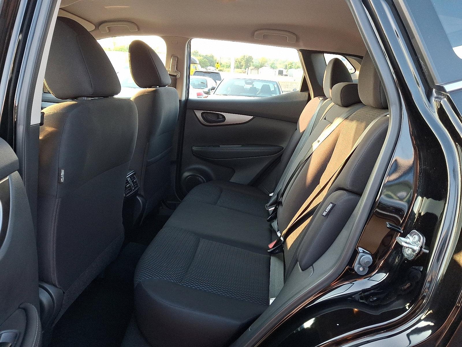 2021 Nissan Rogue Sport Vehicle Photo in Harrisburg, PA 17111
