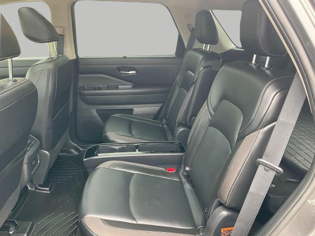 2021 Jeep Grand Cherokee L Vehicle Photo in Kaukauna, WI 54130