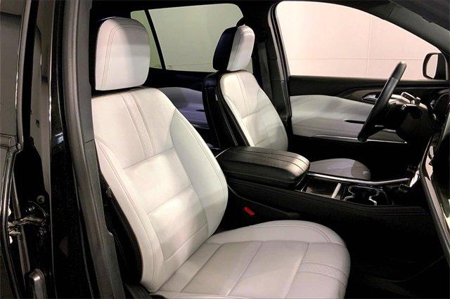 2024 Chevrolet Traverse Vehicle Photo in KANSAS CITY, MO 64114-4502