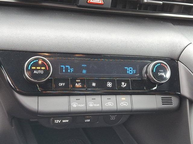 2025 Hyundai ELANTRA Vehicle Photo in Philadelphia, PA 19116