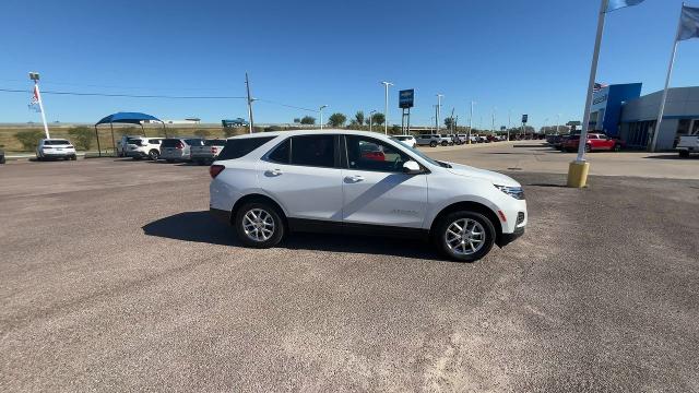 2024 Chevrolet Equinox Vehicle Photo in NEDERLAND, TX 77627-8017