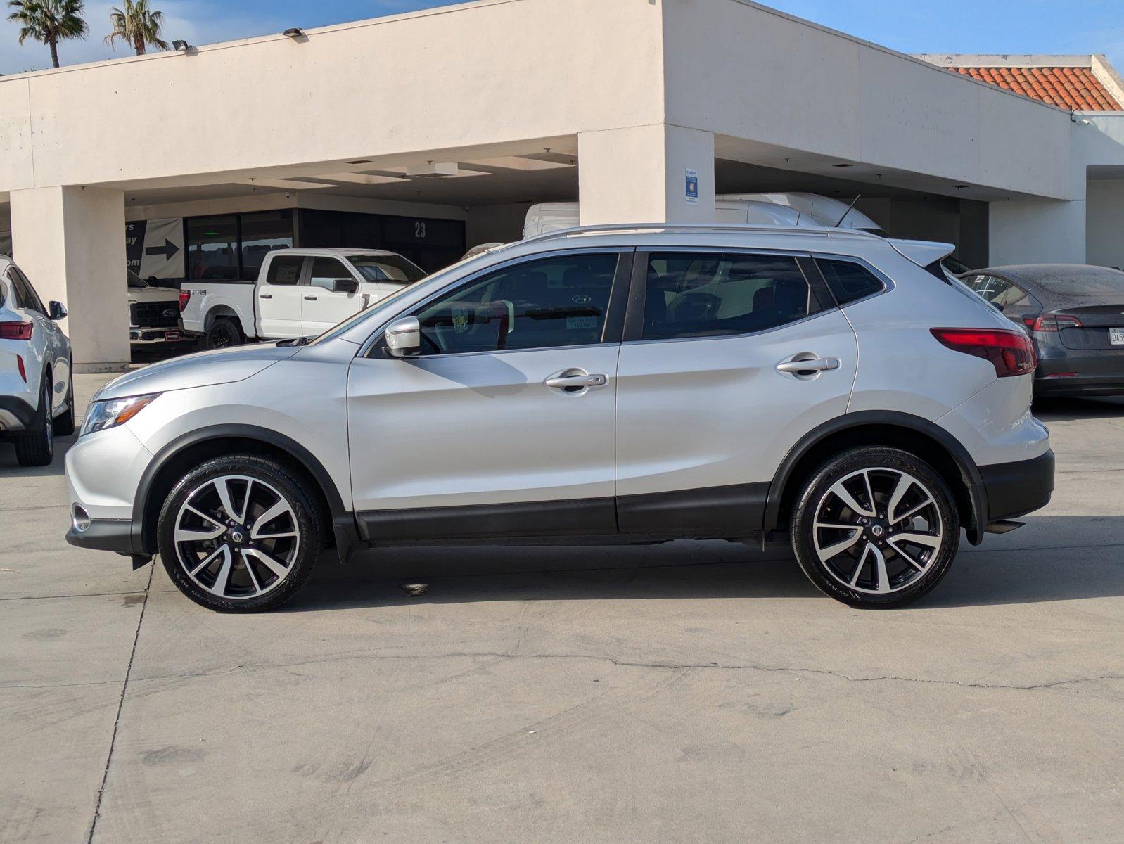 2017 Nissan Rogue Sport Vehicle Photo in Tustin, CA 92782