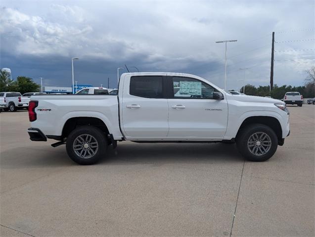 2024 Chevrolet Colorado Vehicle Photo in ENGLEWOOD, CO 80113-6708