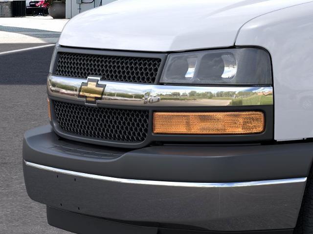 2024 Chevrolet Express Cargo Van Vehicle Photo in SELMA, TX 78154-1460