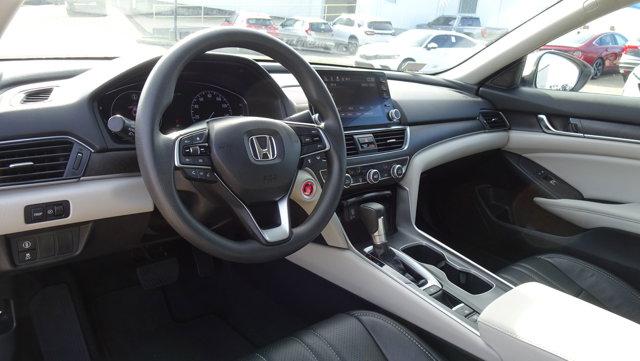 2018 Honda Accord EX photo 13