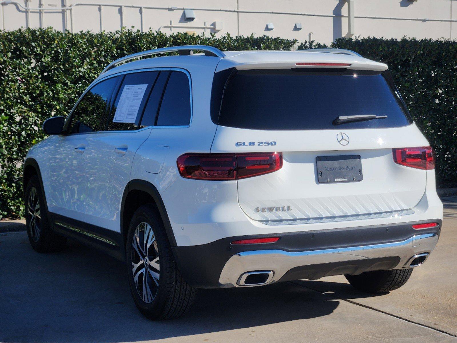 2024 Mercedes-Benz GLB Vehicle Photo in HOUSTON, TX 77079