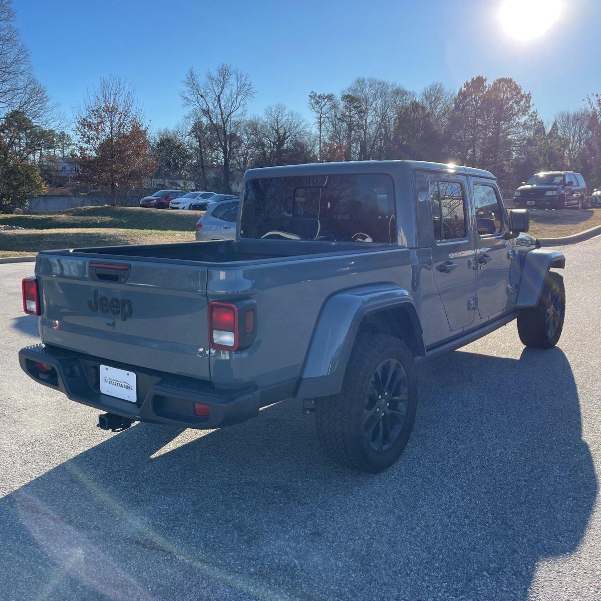 2024 Jeep Gladiator Vehicle Photo in LOS ANGELES, CA 90007-3794