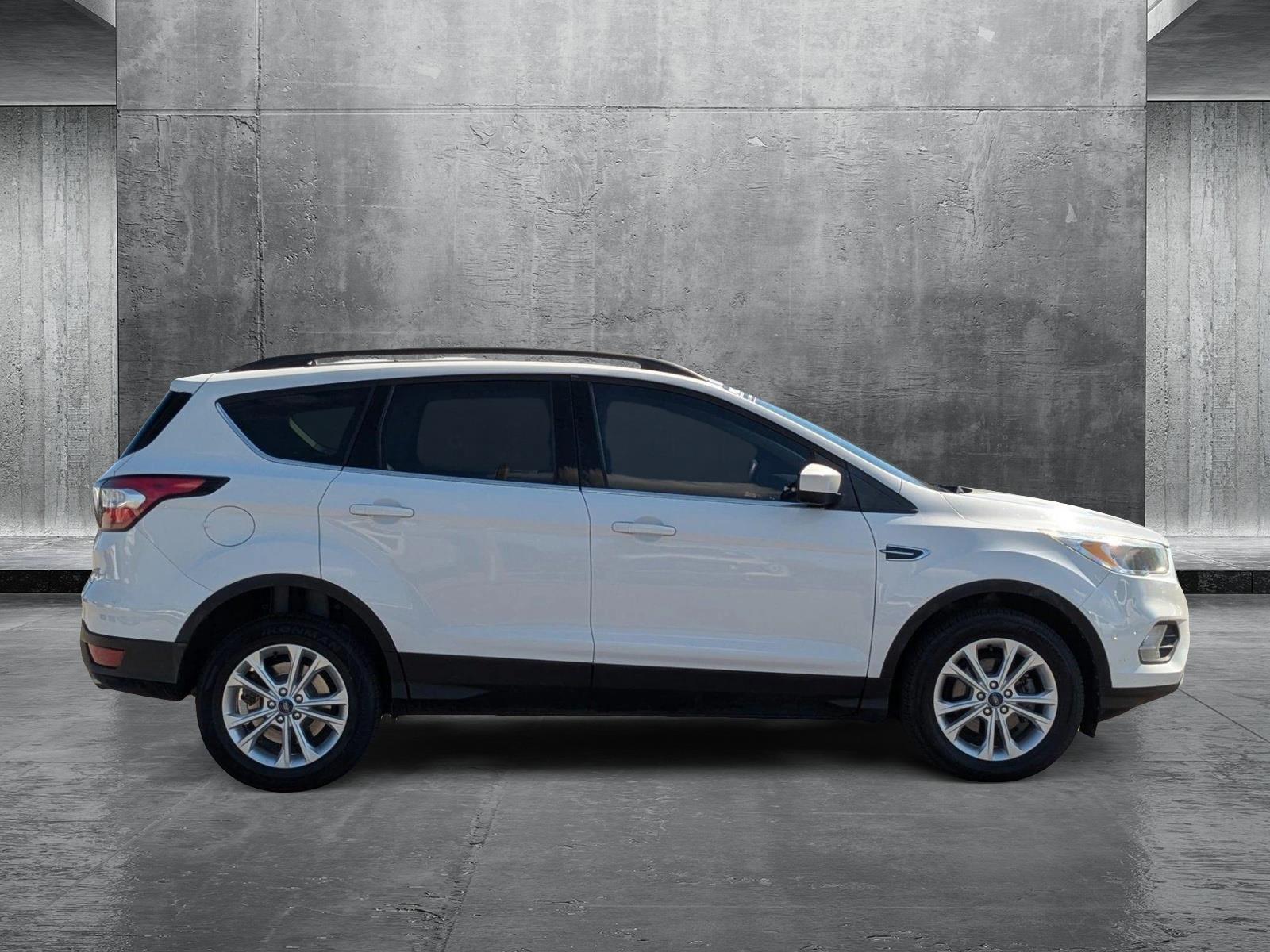 2018 Ford Escape Vehicle Photo in St. Petersburg, FL 33713