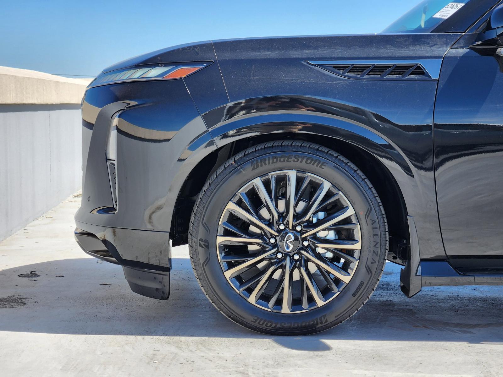 2025 INFINITI QX80 Vehicle Photo in DALLAS, TX 75209