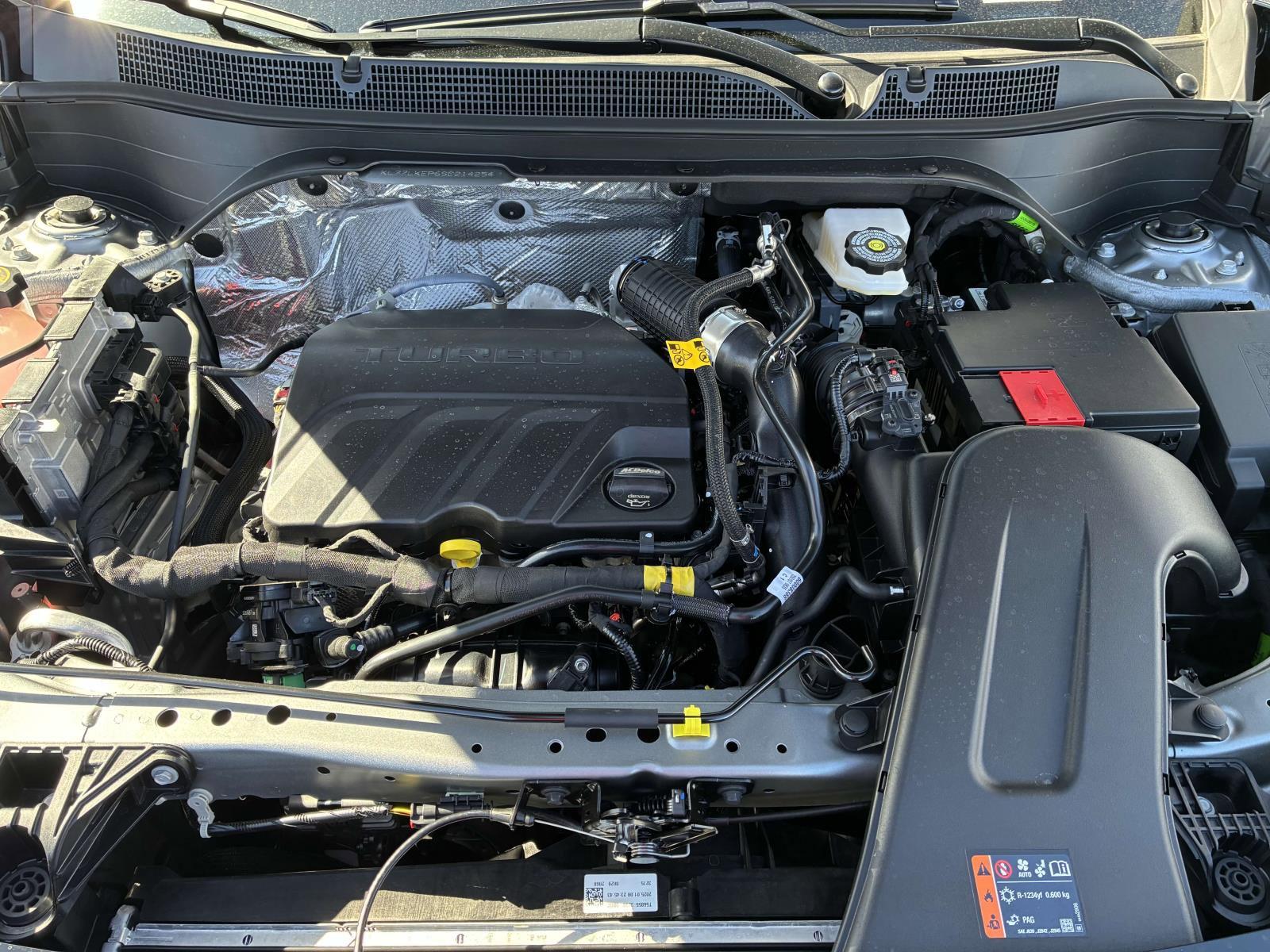 2025 Chevrolet Trax Vehicle Photo in LOS ANGELES, CA 90007-3794
