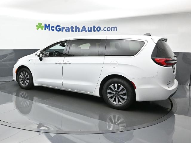 2023 Chrysler Pacifica Vehicle Photo in Cedar Rapids, IA 52402