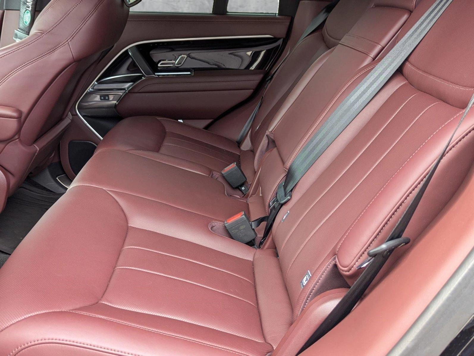 2024 Land Rover Range Rover Vehicle Photo in Pembroke Pines , FL 33027