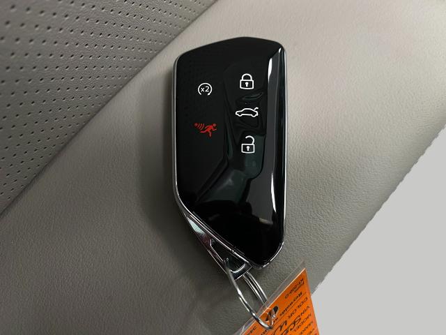 2025 Volkswagen Atlas Vehicle Photo in Appleton, WI 54913