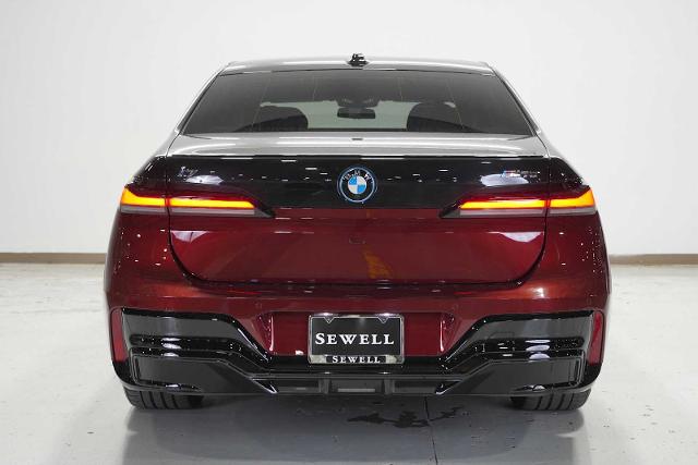 2024 BMW i7 Vehicle Photo in GRAPEVINE, TX 76051