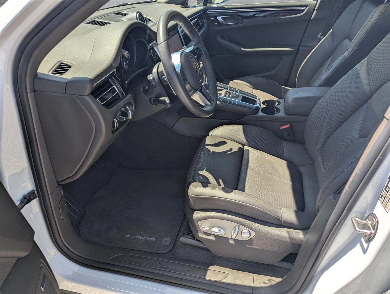 2019 Porsche Macan Vehicle Photo in Delray Beach, FL 33444