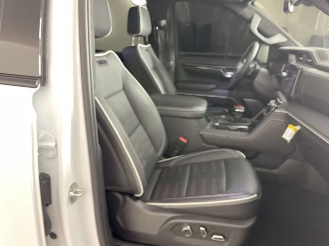 2025 GMC Sierra 1500 Vehicle Photo in GILBERT, AZ 85297-0402