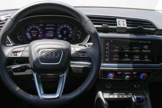 2024 Audi Q3 Vehicle Photo in SUGAR LAND, TX 77478