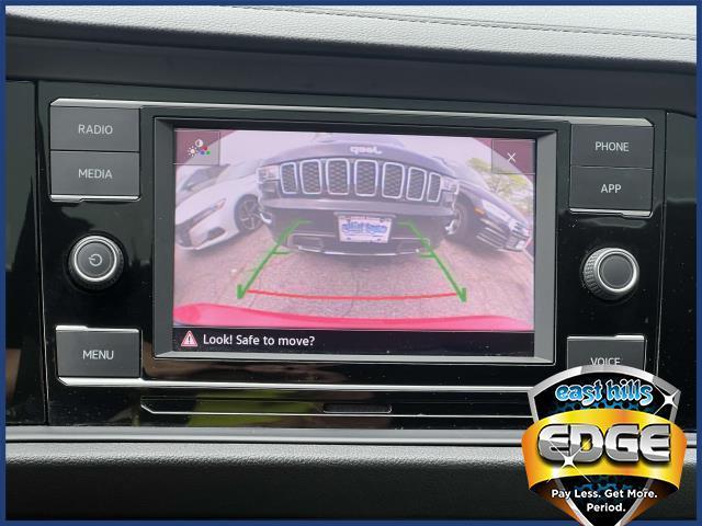2020 Volkswagen Jetta Vehicle Photo in Roslyn, NY 11576