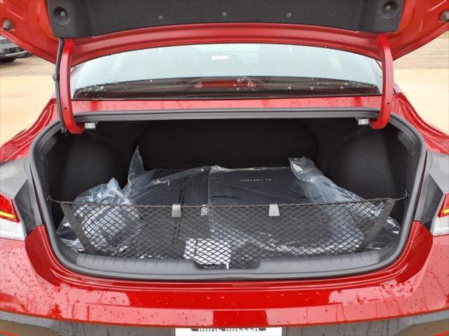 2025 Hyundai ELANTRA Hybrid Vehicle Photo in Peoria, IL 61615