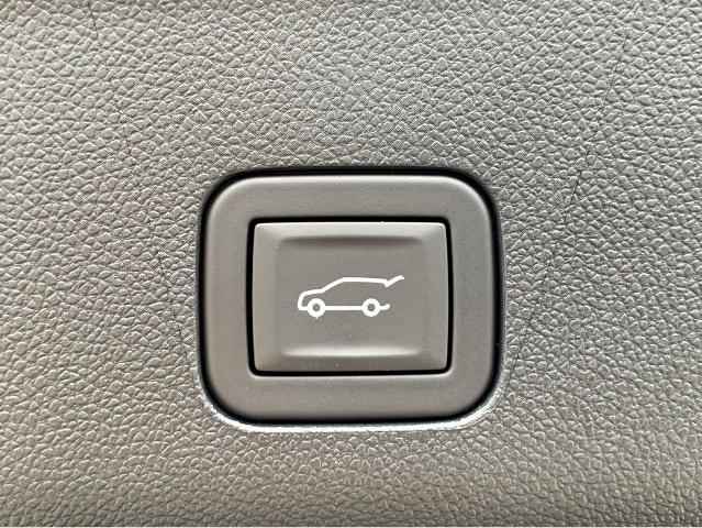 2025 Chevrolet Suburban Vehicle Photo in BEAUFORT, SC 29906-4218