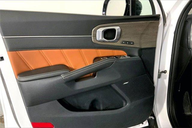 2023 Kia Sorento Vehicle Photo in KANSAS CITY, MO 64114-4502