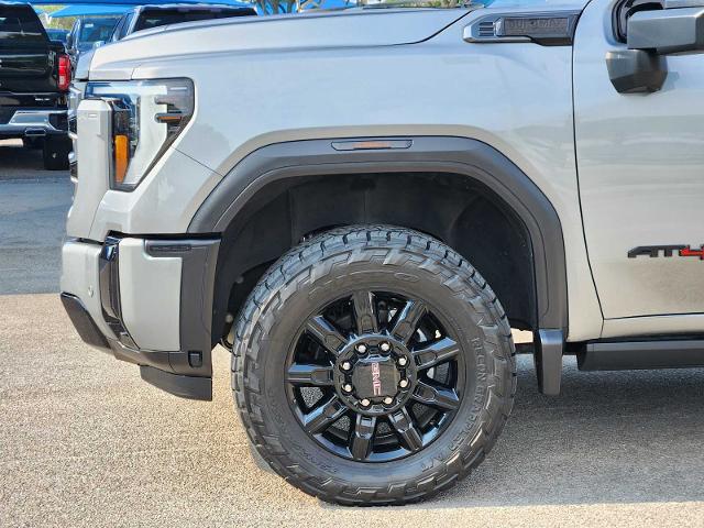2025 GMC Sierra 2500 HD Vehicle Photo in DENTON, TX 76210-9321