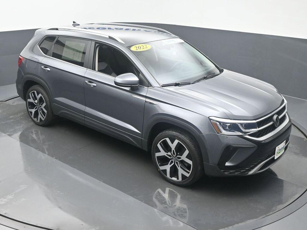 2022 Volkswagen Taos Vehicle Photo in Marion, IA 52302