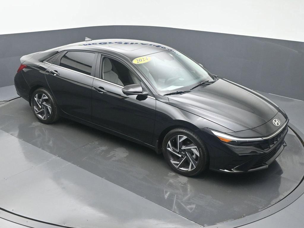 2024 Hyundai ELANTRA Vehicle Photo in Cedar Rapids, IA 52402