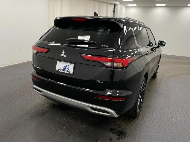 2022 Mitsubishi Outlander Vehicle Photo in Appleton, WI 54913