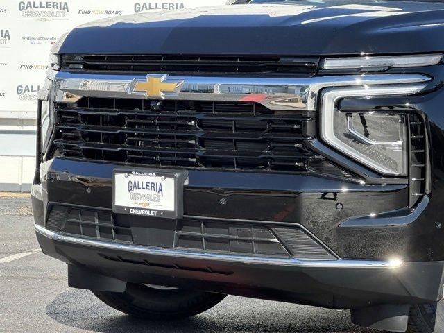 2025 Chevrolet Suburban Vehicle Photo in DALLAS, TX 75244-5909