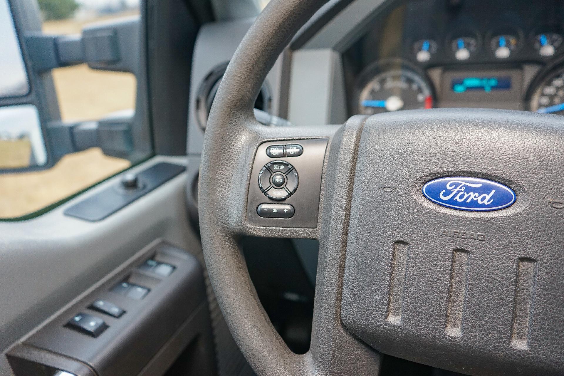 2013 Ford Super Duty F-350 DRW Vehicle Photo in SMYRNA, DE 19977-2874