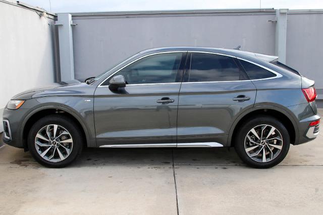 2022 Audi Q5 Sportback Vehicle Photo in SUGAR LAND, TX 77478